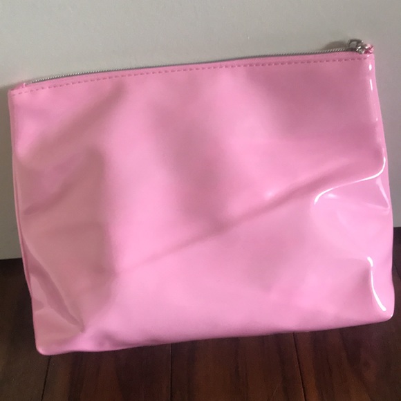 Pink and sparkly makeup bag - Picture 2 of 3